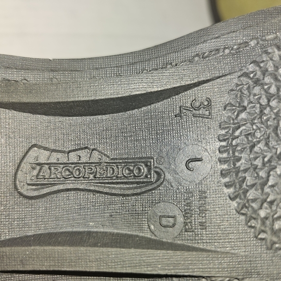 ***SOLD*** - Picture 10 of 11